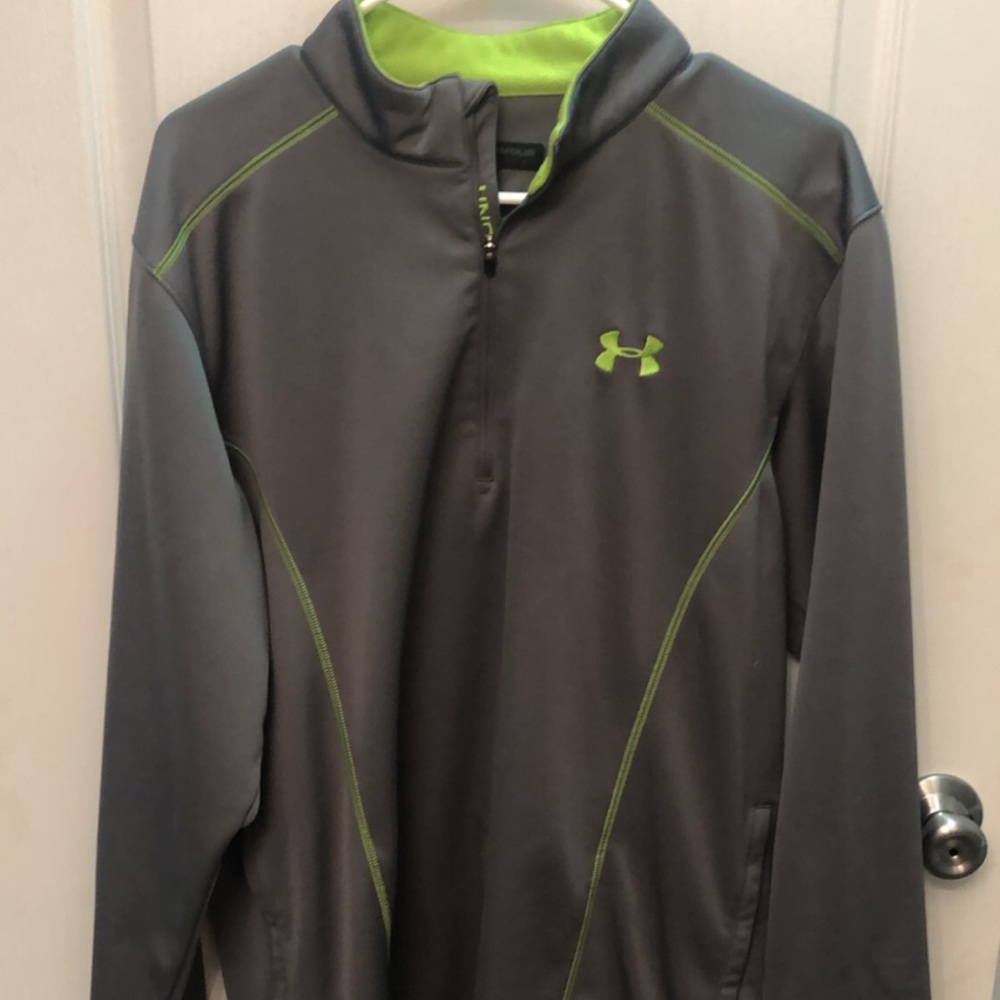 Men’s under armor Hoody